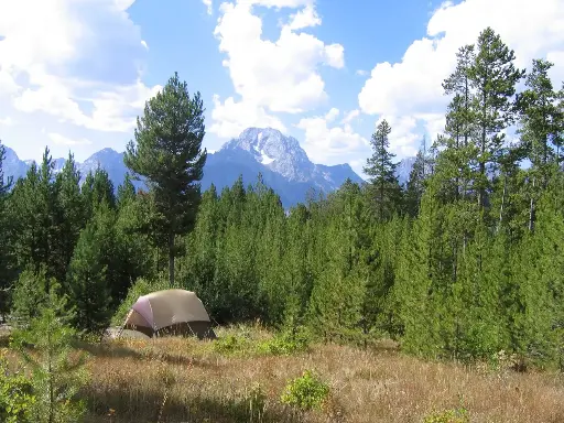 Large Mountain View Campsite